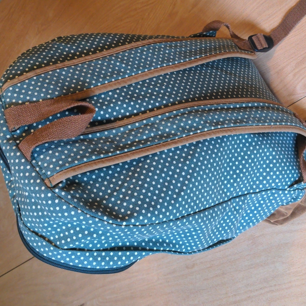 Simple Backpack - image 2